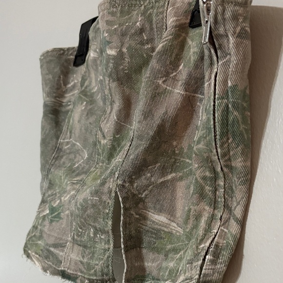 PacSun Camouflage strapless rugged top - Picture 2 of 11
